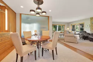 111 W Daphne Rd, Glendale, WI 53217 - Photo 6