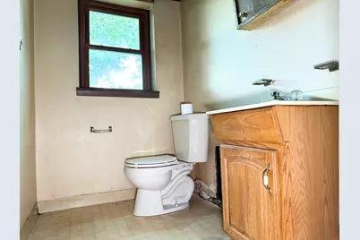 137  Marino Ave, Delavan, WI 53115 - Photo 22