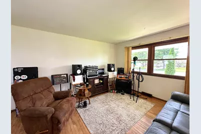 137  Marino Ave, Delavan, WI 53115 - Photo 12