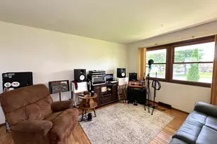 137 Marino Ave, Delavan, WI 53115 - Photo 12