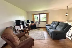 137 Marino Ave, Delavan, WI 53115 - Photo 14