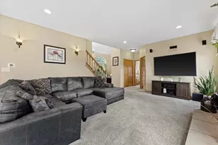 1823 Deer Path, Waukesha, WI 53189 - Photo 10