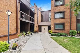 5200 S Tuckaway Blvd, Greenfield, WI 53221 - Photo 1