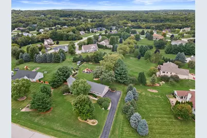 S29W30880  Wild Berry Ln, Genesee, WI 53188 - Photo 60