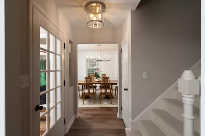 2426 N 93rd St, Wauwatosa, WI 53226 - Photo 4