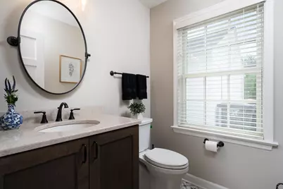 2426 N 93rd St, Wauwatosa, WI 53226 - Photo 32