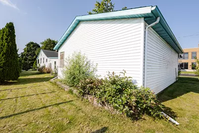 416  O'Connell St, Watertown, WI 53094 - Photo 46