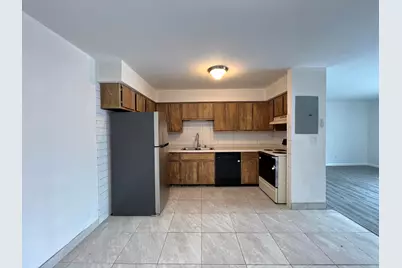 N114W16680  Crown Dr #6, Germantown, WI 53022 - Photo 22