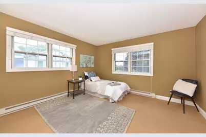 2220  Stonecroft Dr, Grafton, WI 53024 - Photo 24