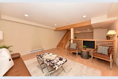 2220  Stonecroft Dr, Grafton, WI 53024 - Photo 30