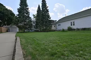5411 W Wells St, Milwaukee, WI 53208 - Photo 28