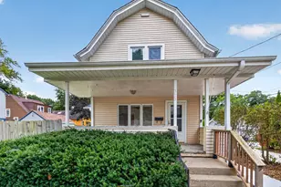 313 E Laflin Ave, Waukesha, WI 53186 - Photo 2