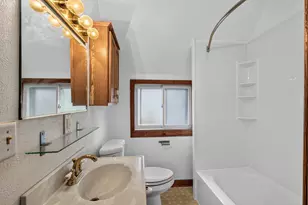 313 E Laflin Ave, Waukesha, WI 53186 - Photo 14