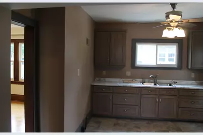 4319 S Quincy Ave, Milwaukee, WI 53207 - Photo 22