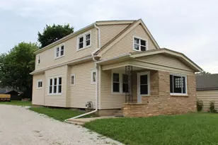 4319 S Quincy Ave, Milwaukee, WI 53207 - Photo 2