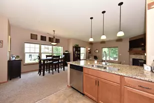 1800 New Port Vista Dr, Port Washington, WI 53024 - Photo 10