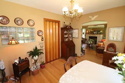 2141 S Livingston Ter, West Allis, WI 53219 - Photo 14