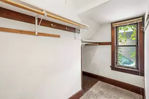 1742 N Pulaski St, Milwaukee, WI 53202 - Photo 36