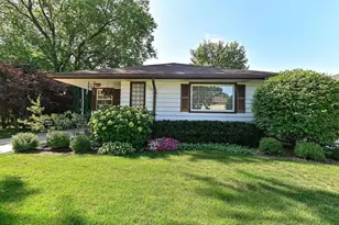809 Mackinac Ave, South Milwaukee, WI 53172 - Photo 18