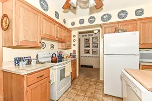 809 Mackinac Ave, South Milwaukee, WI 53172 - Photo 10