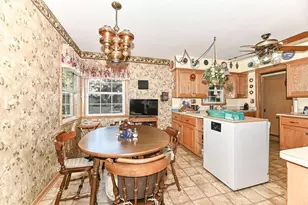 809 Mackinac Ave, South Milwaukee, WI 53172 - Photo 6