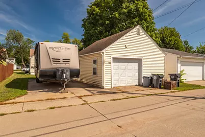 1814  19th St, La Crosse, WI 54601 - Photo 16