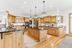 194 Crooked Stick Pass, North Prairie, WI 53153 - Photo 20
