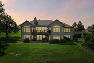 194 Crooked Stick Pass, North Prairie, WI 53153 - Photo 2