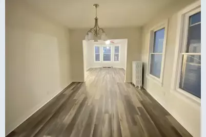 1009 S 35th St, Milwaukee, WI 53215 - Photo 8