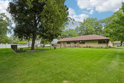 W151N6887  Glenview Dr, Menomonee Falls, WI 53051 - Photo 40