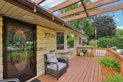 W151N6887  Glenview Dr, Menomonee Falls, WI 53051 - Photo 30