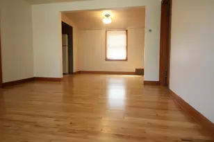 1624 S 56th St St, West Allis, WI 53214 - Photo 10
