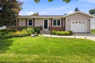 1367 Balsam Pl, West Bend, WI 53095 - Photo 1