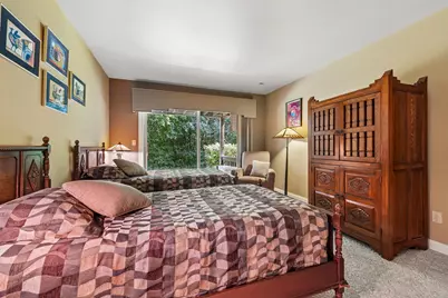 526  Oak Ridge Dr, Hartland, WI 53029 - Photo 34