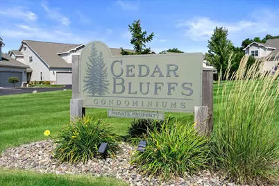 572  Cedar Bluffs Way, Slinger, WI 53086 - Photo 2