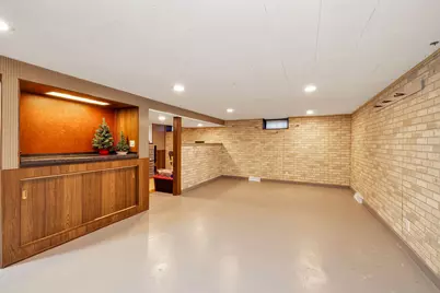 4537 N 101st St, Wauwatosa, WI 53225 - Photo 14