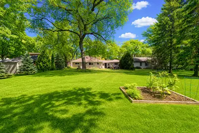 4537 N 101st St, Wauwatosa, WI 53225 - Photo 24