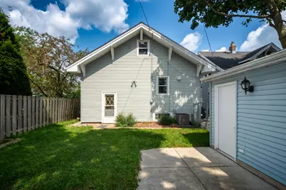 2111  74th St, Kenosha, WI 53143 - Photo 26