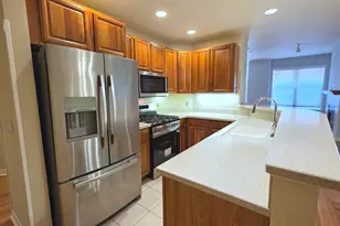 360 W Washington Ave, Madison, WI 53703 - Photo 4