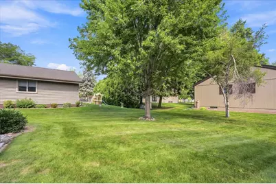 540 W Norport Dr, Port Washington, WI 53074 - Photo 22