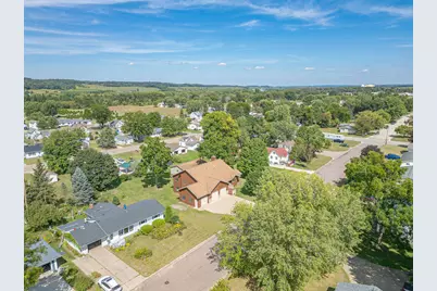 636 E Olson St, Blair, WI 54616 - Photo 64