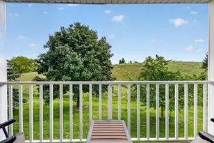 677 Wood River Ct, West Bend, WI 53095 - Photo 10