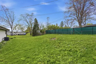 5314 W Nokomis Rd, Brown Deer, WI 53223 - Photo 26