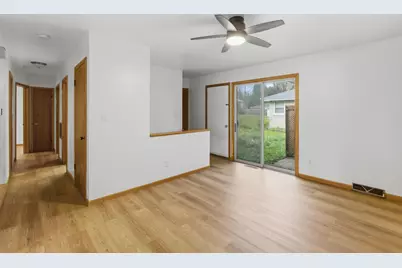 5314 W Nokomis Rd, Brown Deer, WI 53223 - Photo 12
