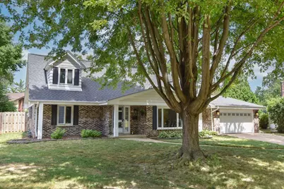 2805 S 83rd St, West Allis, WI 53219 - Photo 1