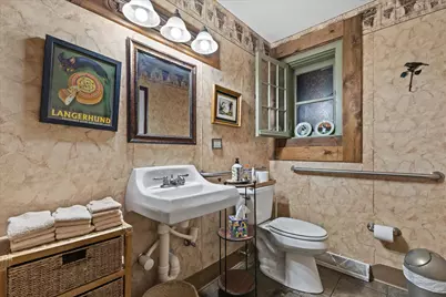 17001 W Greenfield Ave, New Berlin, WI 53151 - Photo 36