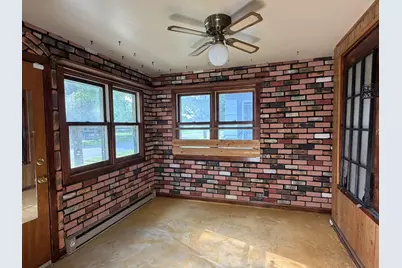 4621 N 30th St, Milwaukee, WI 53209 - Photo 8