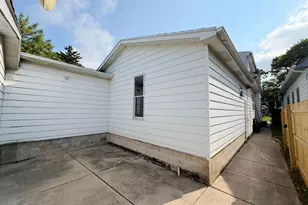 4621 N 30th St, Milwaukee, WI 53209 - Photo 4