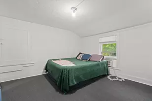 2031 W Pierce St, Milwaukee, WI 53204 - Photo 28