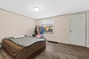 2031 W Pierce St, Milwaukee, WI 53204 - Photo 26